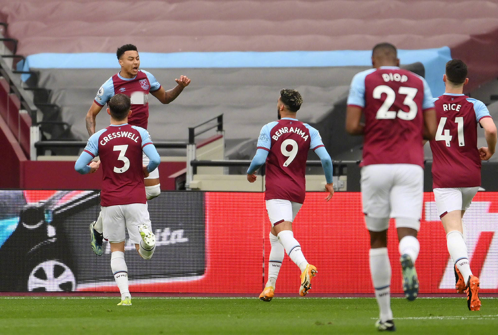 不少教練都 不少教練都